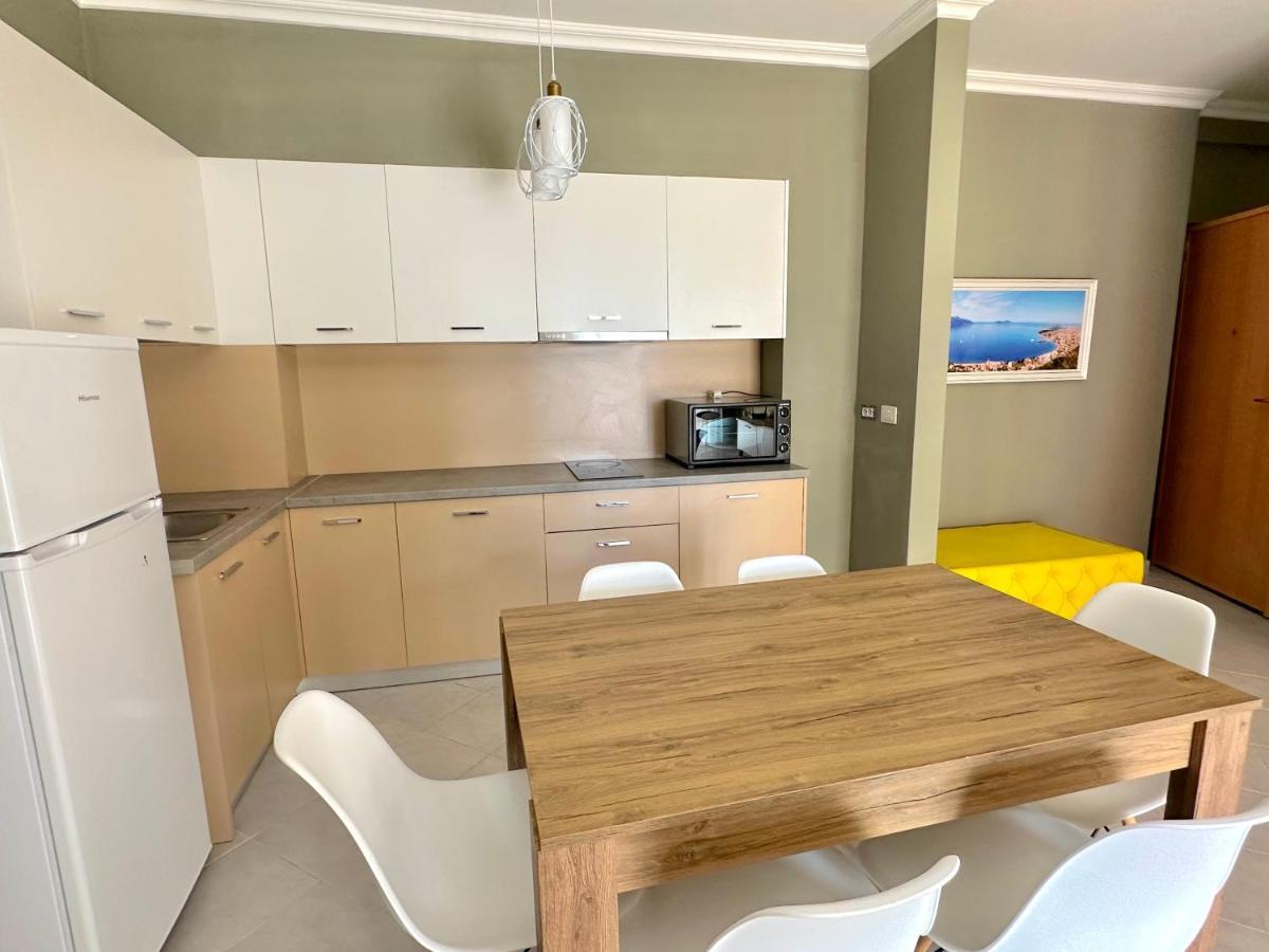 Family Suite Residence Vlorë Εξωτερικό φωτογραφία