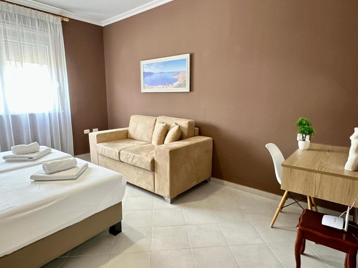 Family Suite Residence Vlorë Εξωτερικό φωτογραφία