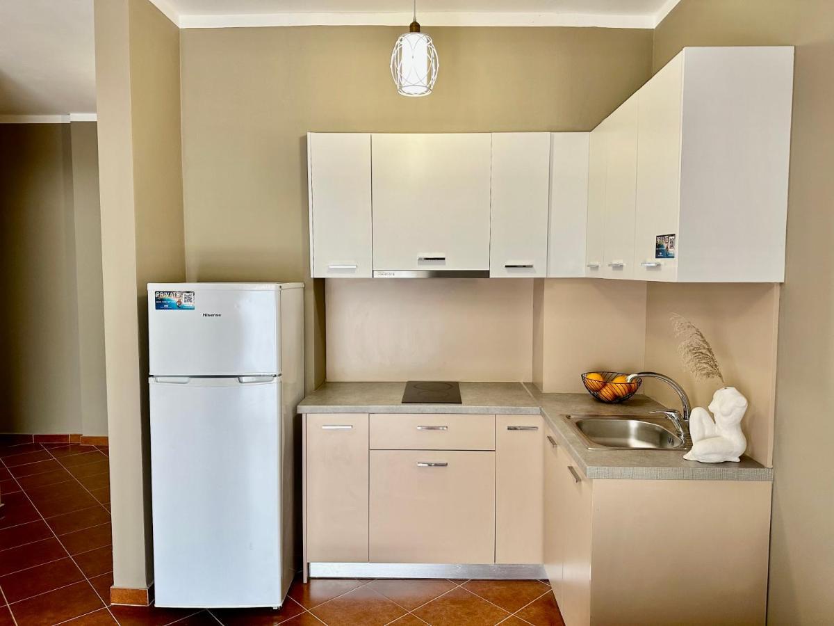 Family Suite Residence Vlorë Εξωτερικό φωτογραφία