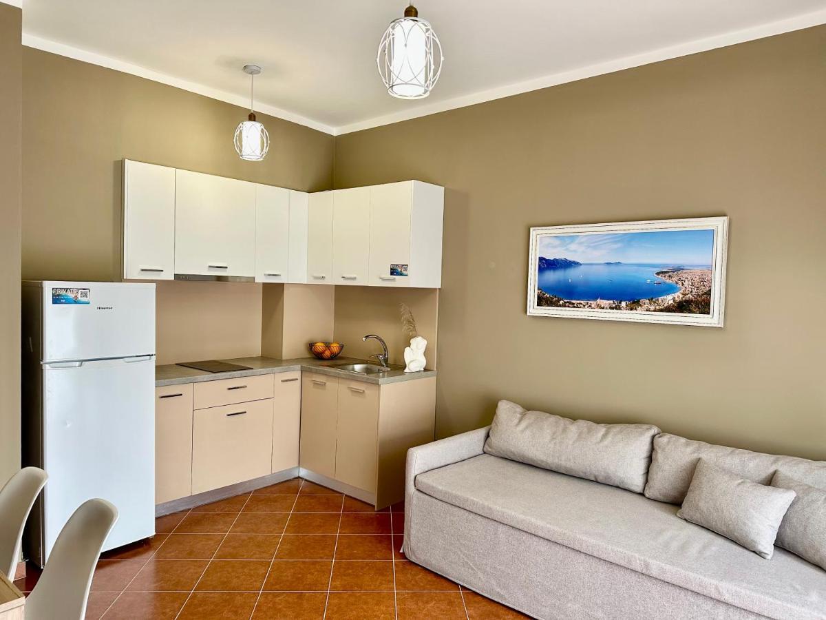 Family Suite Residence Vlorë Εξωτερικό φωτογραφία