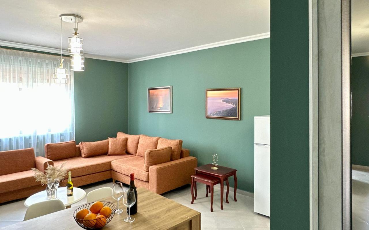 Family Suite Residence Vlorë Εξωτερικό φωτογραφία