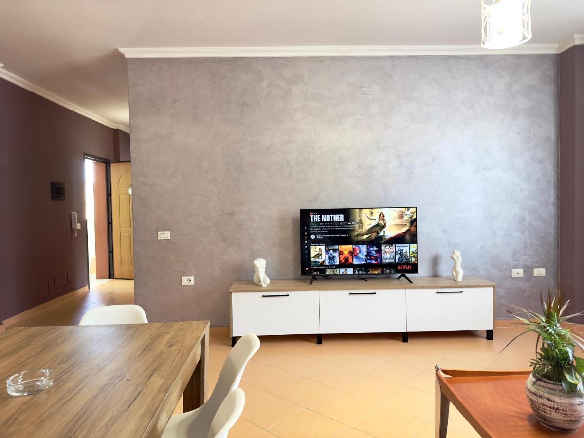Family Suite Residence Vlorë Εξωτερικό φωτογραφία