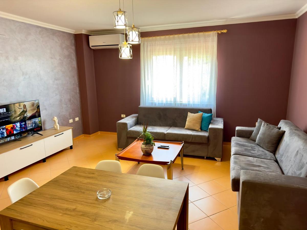 Family Suite Residence Vlorë Εξωτερικό φωτογραφία